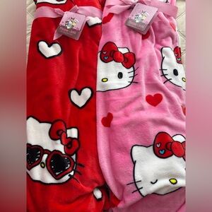 Hello kitty Valentine’s Day blankets